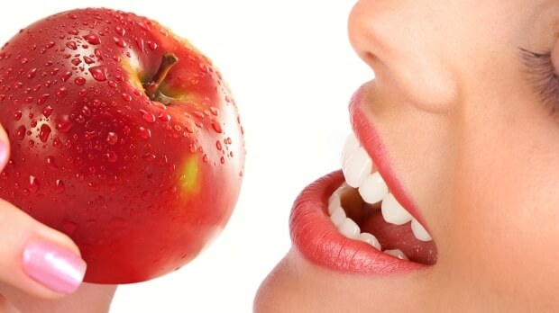 Prevenirea-cariilor-dentare-arad